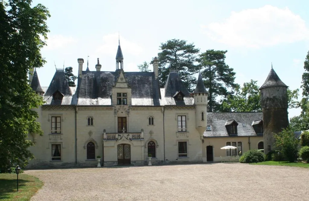 Château de Nazé, chambre ou suite de château à Vivy
