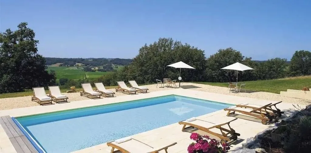 Château de Projan, chambre ou suite de château à Moncla