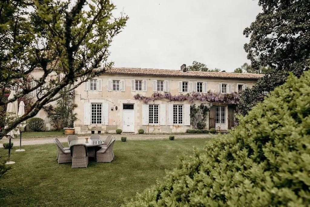 Château de Puyrigaud, chambre ou suite de château à Léoville