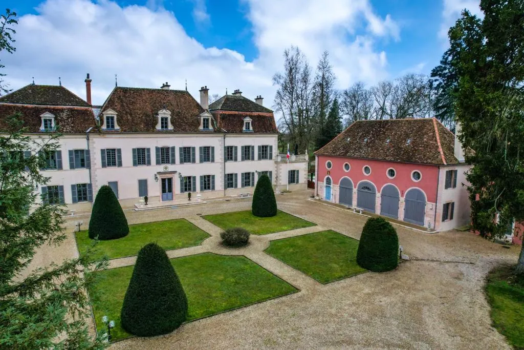Château de Quincey, chambre ou suite de château à Quincey