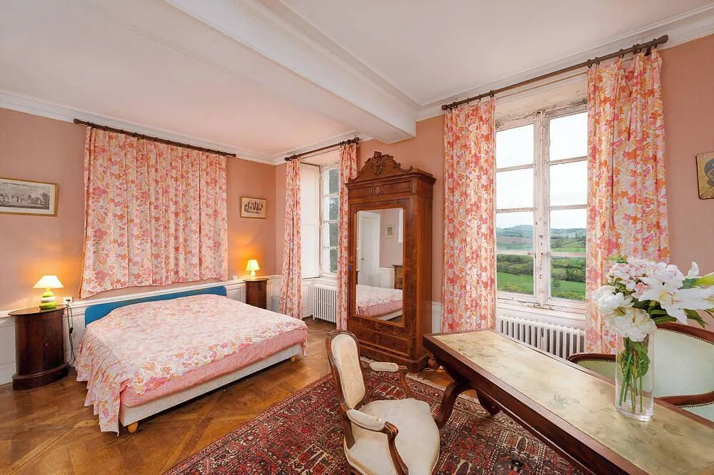 Château de Rivière à Millay, photo 2