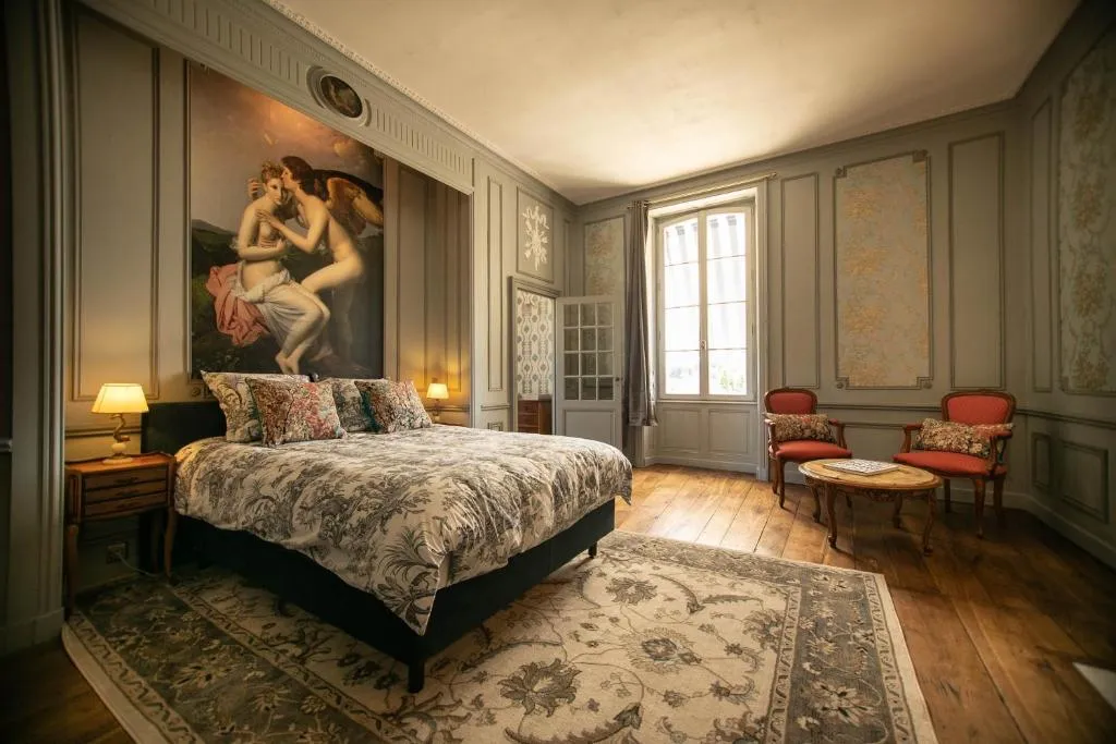 Château de Russas à Saint-Adjutory, photo 7