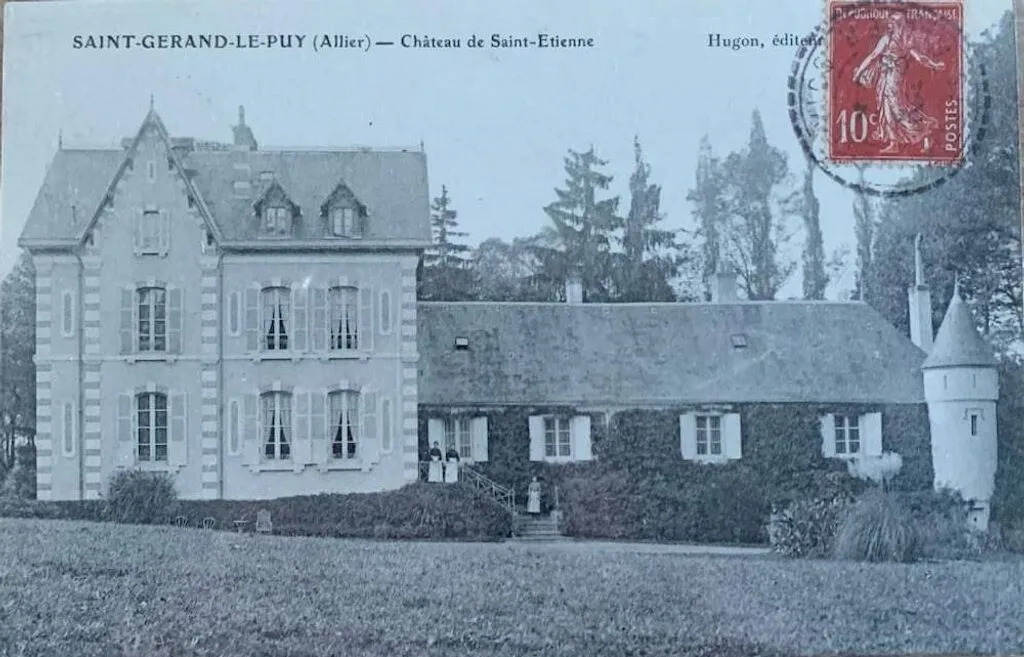 Château de Saint Etienne à Saint-Gérand-le-Puy, photo 3
