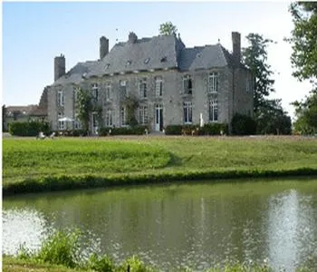 Château de Sarceaux à Valframbert, photo 4