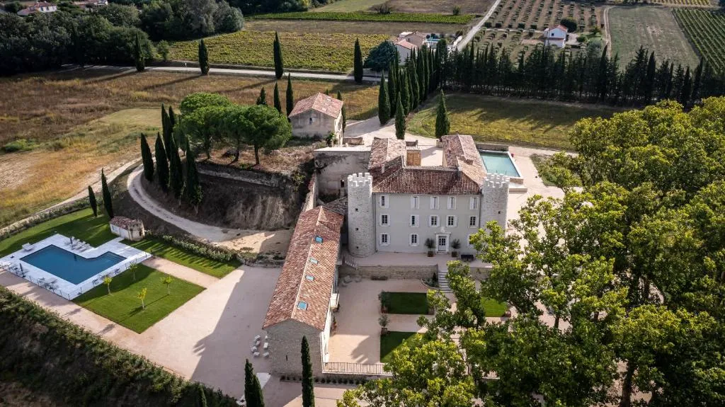 Château de Taulignan, chambre ou suite de château à Saint-Marcellin-lès-Vaison