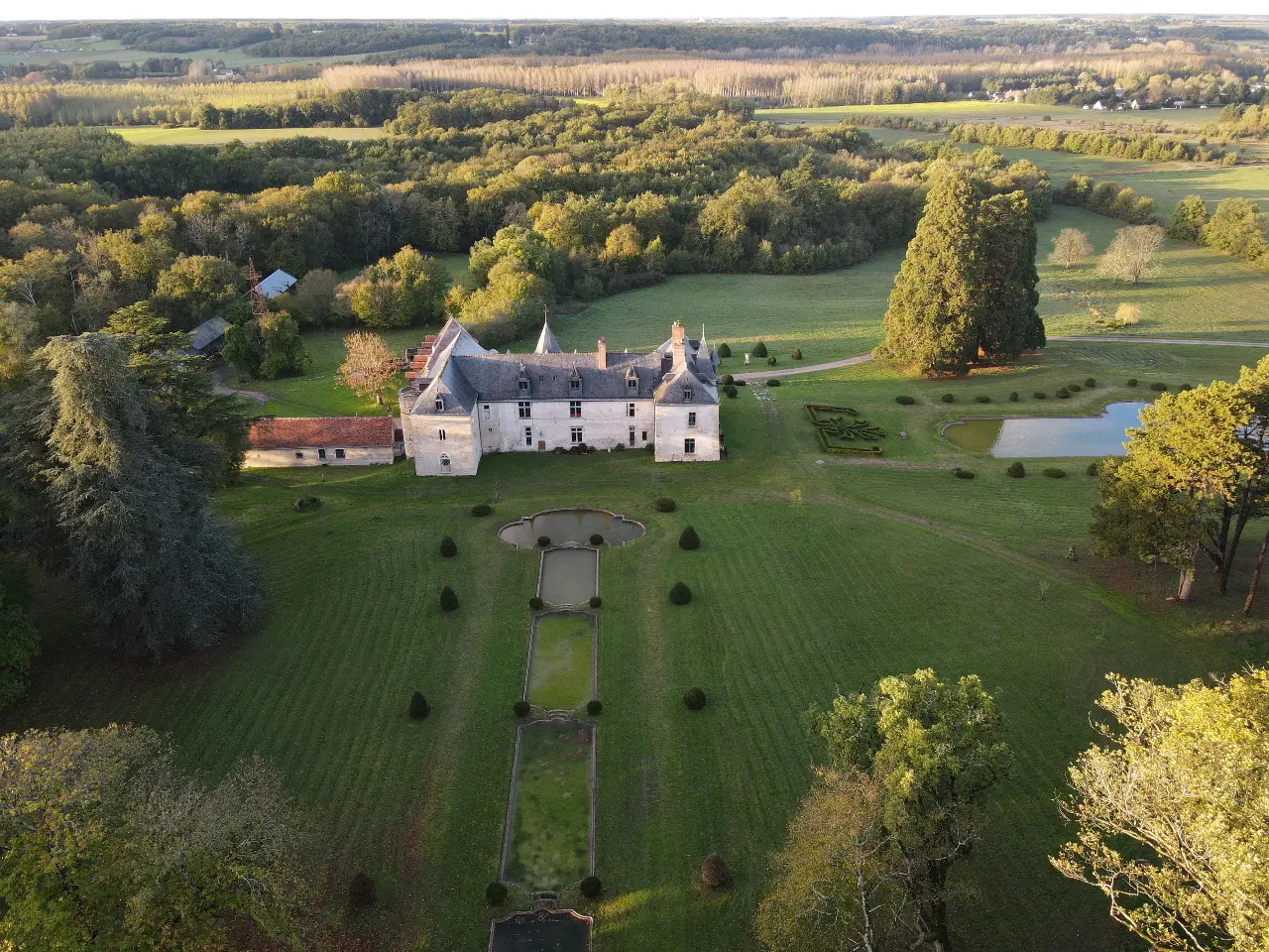 Château de Valesne, chambre ou suite de château à Saché