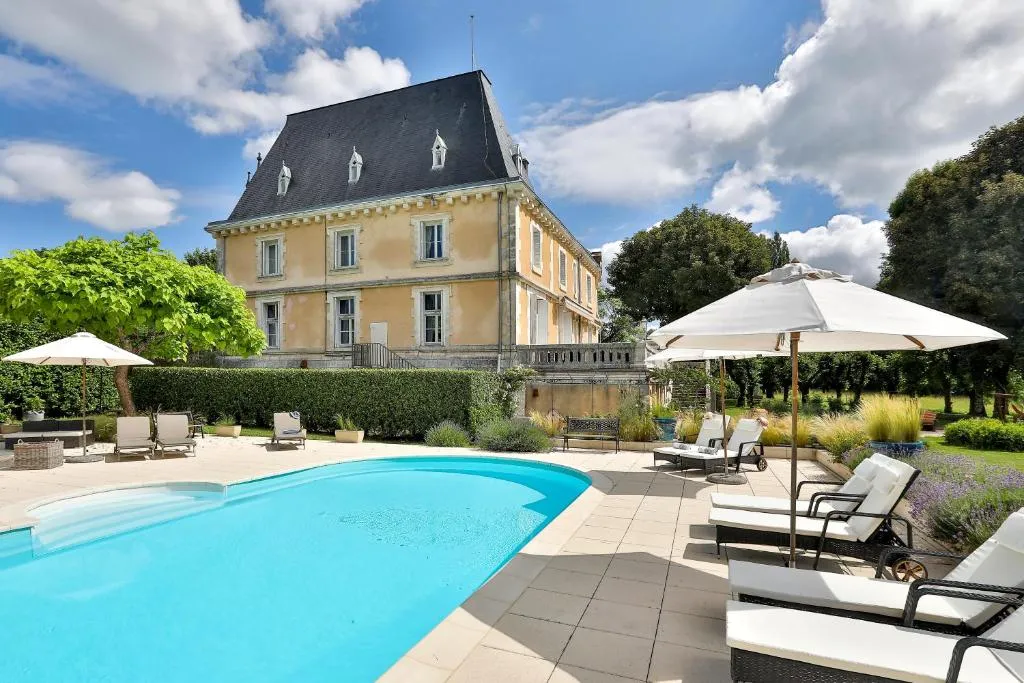 Château de Villars, chambre ou suite de château à Villars