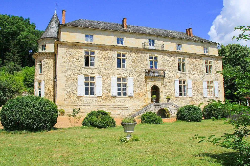 Château des Bois, château entier à Annesse-et-Beaulieu