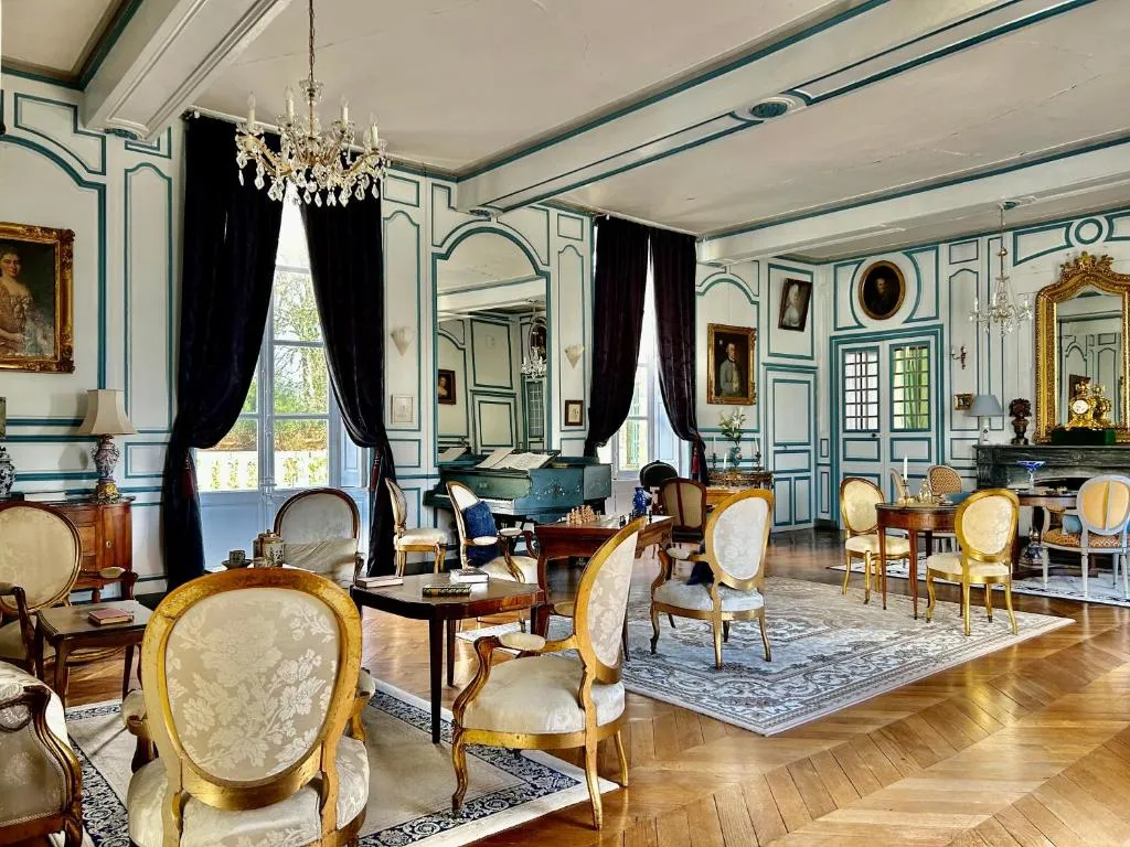 Château des Feugerets à La Chapelle-Souëf, photo 4
