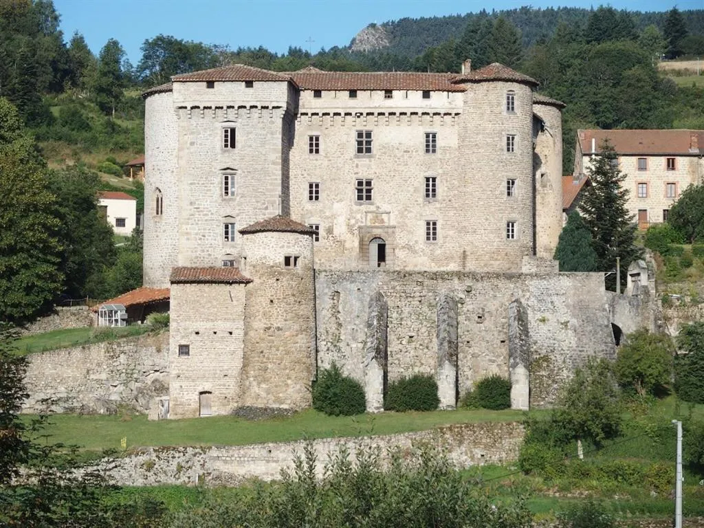 Château des Marcilly Talaru à Chalmazel-Jeansagnière, photo 4