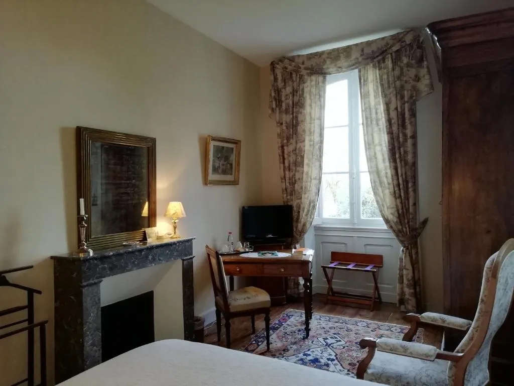 Château des Salles à Saint-Fort-sur-Gironde, photo 4