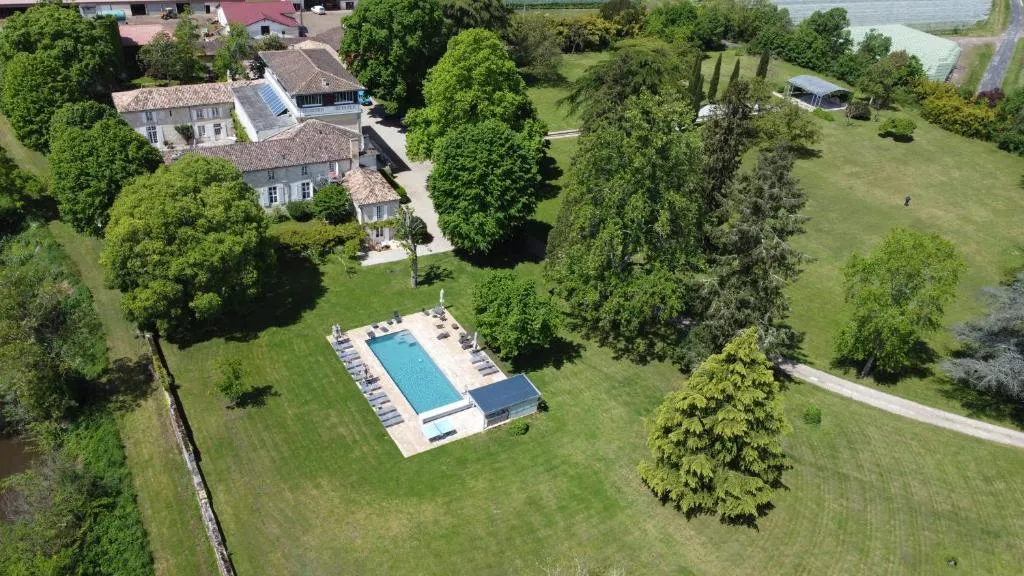 Château Destinée, gîte de château à Saint-Seurin-de-Prats