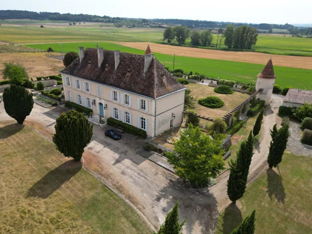 Château du Bourbet à Cherval, photo 3