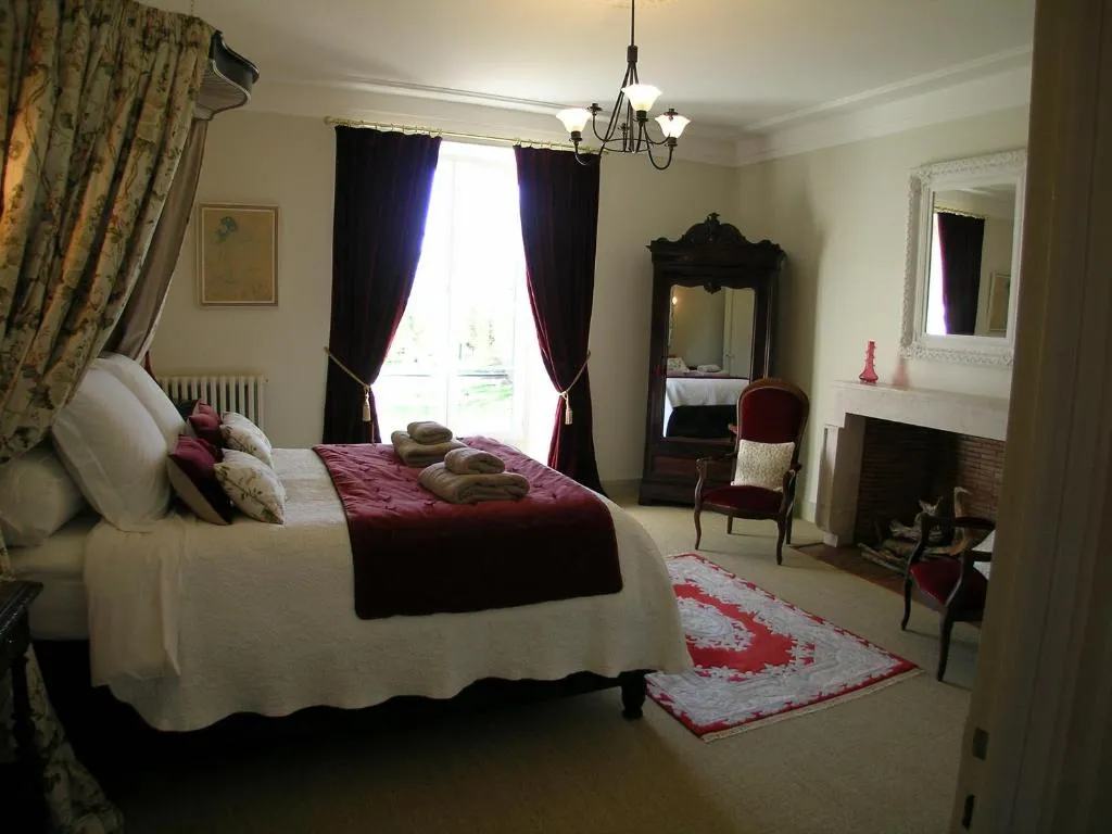Château du Bourbet à Cherval, photo 6