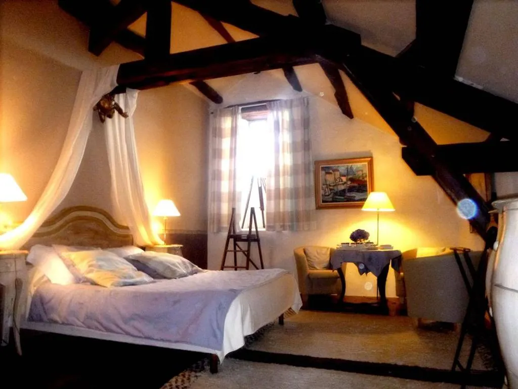 Château du Cros, chambre ou suite de château à Le Cros