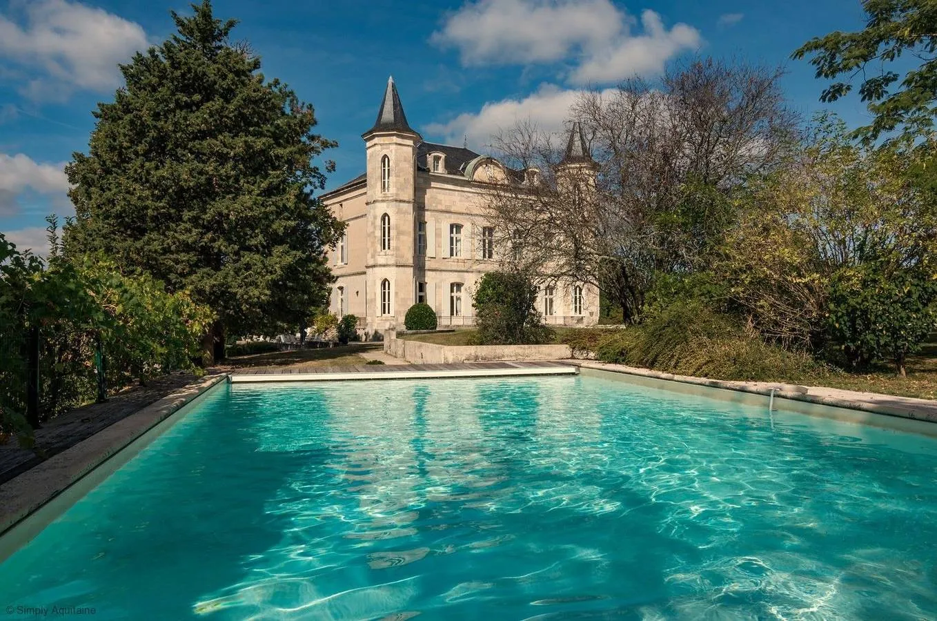 Château du lac de Laugnac à Laugnac, photo 2