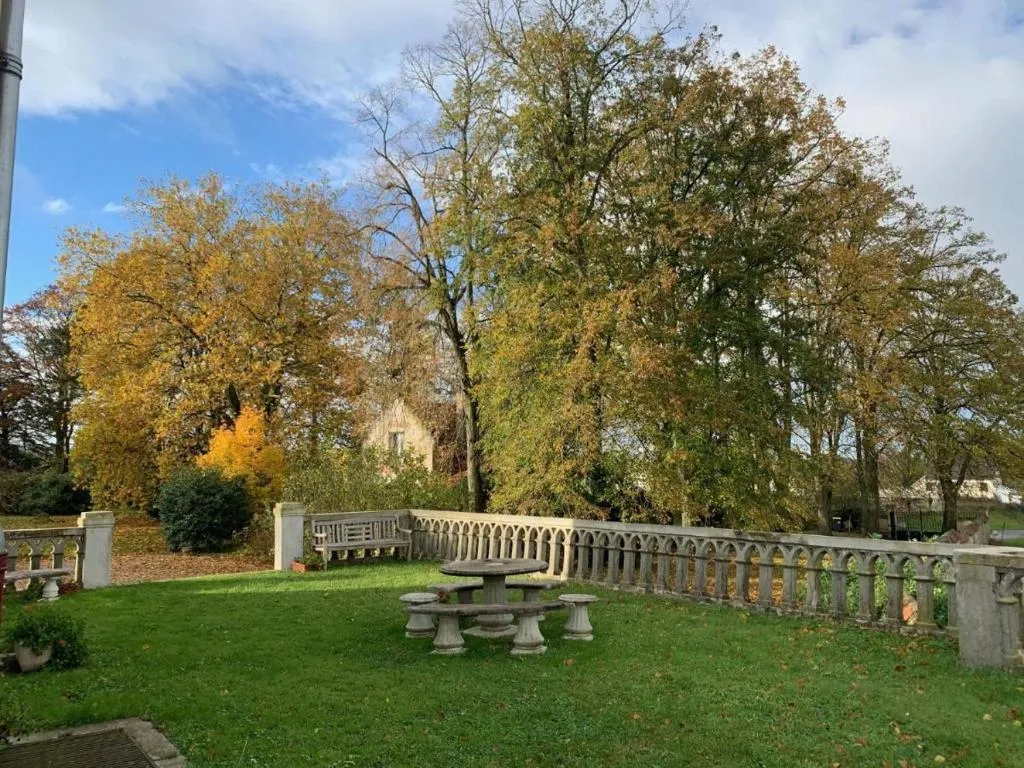 Château du Mont de Guny à Guny, photo 6