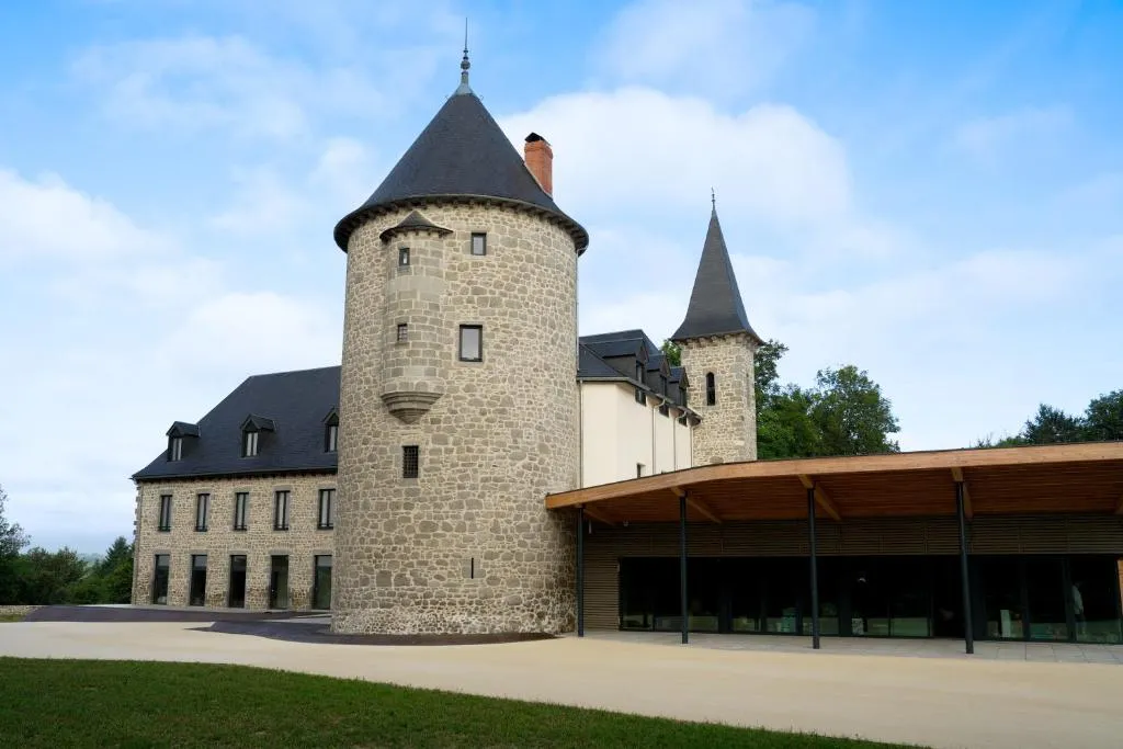 Château du Theil, chambre ou suite de château à Ussel