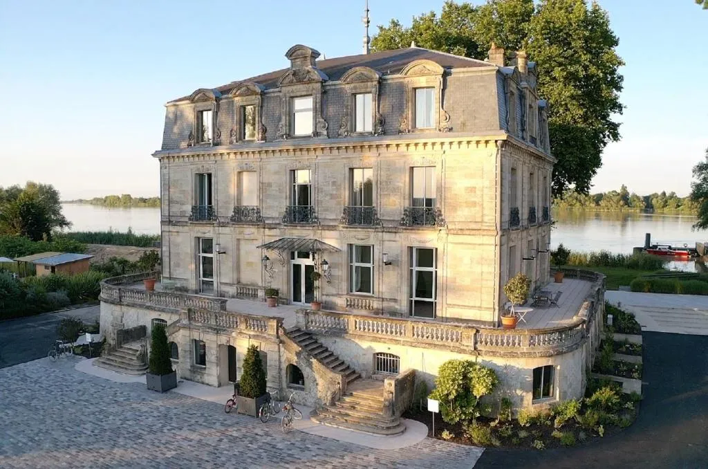 Château Grattequina, chambre ou suite de château à Blanquefort
