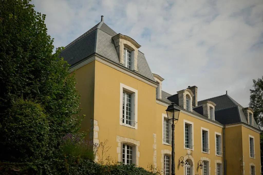 Hôtel du Château Bois Guibert, chambre ou suite de château à Bonneval