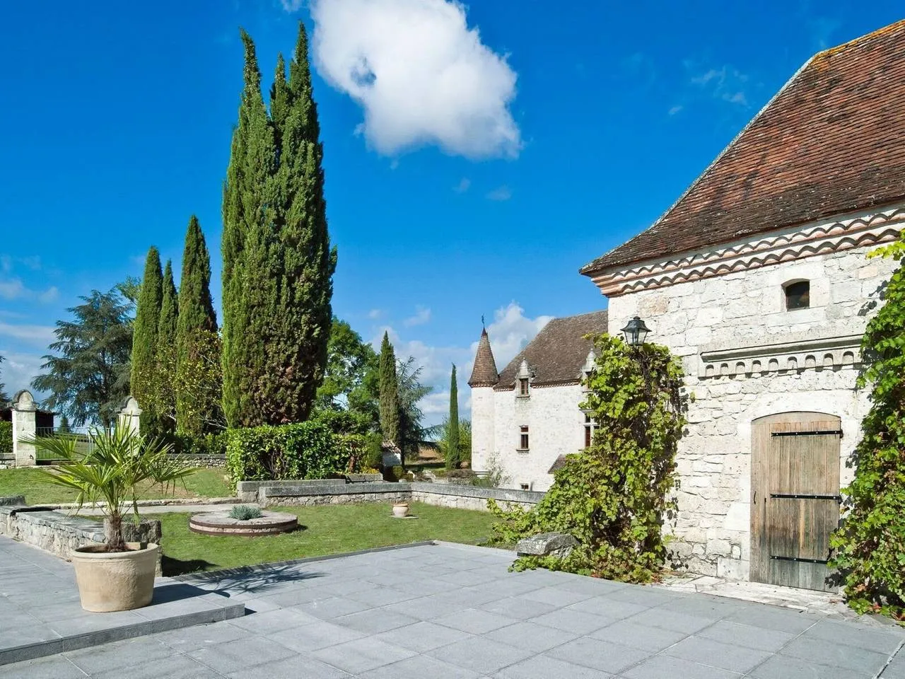 Château La Colombie à Saint-Caprais-de-Lerm, photo 5