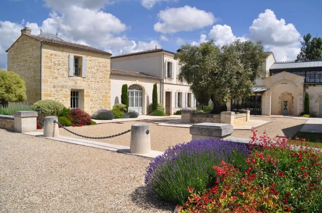 Château La Rose Perrière, chambre ou suite de château à Lussac