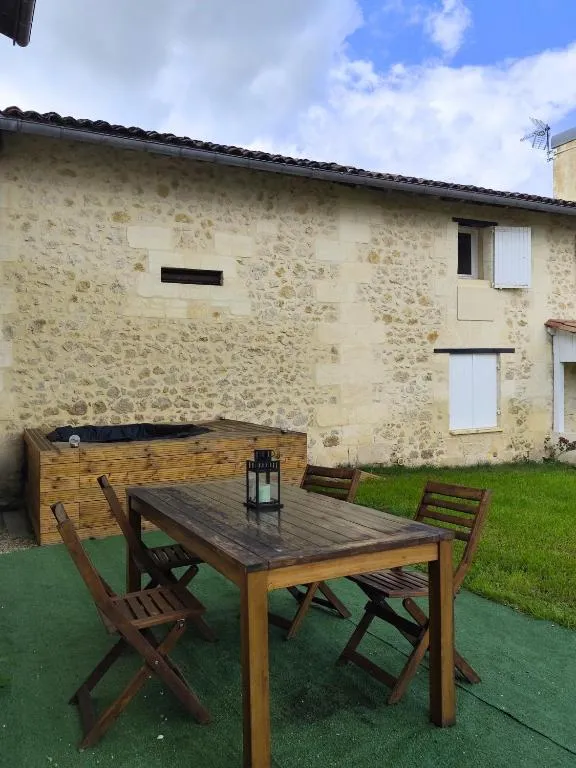 Château Lafite Monteil à Sallebœuf, photo 4