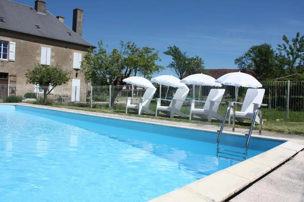 Château Latour à Fours, photo 2