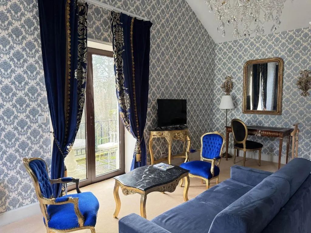 Château Le Prieuré Saumur à Saint-Clément-des-Levées, photo 6