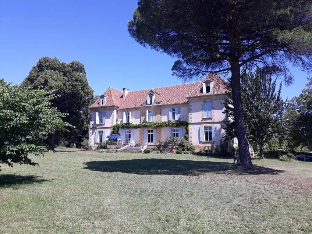 Château Le Tour, chambre ou suite de château à Faux-en-Périgord