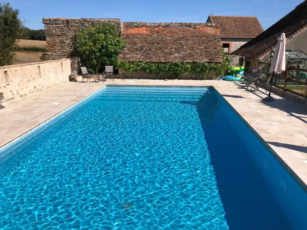 Château Mareuil à Brigueil-le-Chantre, photo 3