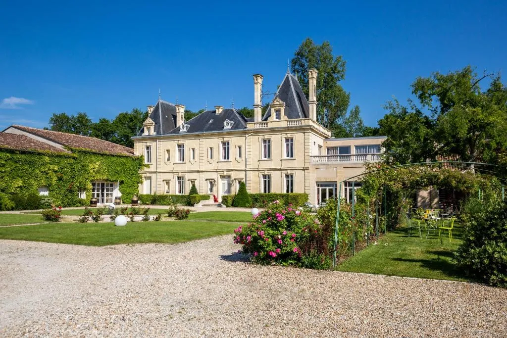 Château Meyre, chambre ou suite de château à Avensan