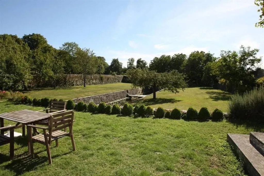 Château Mouillepied à Port-d'Envaux, photo 2