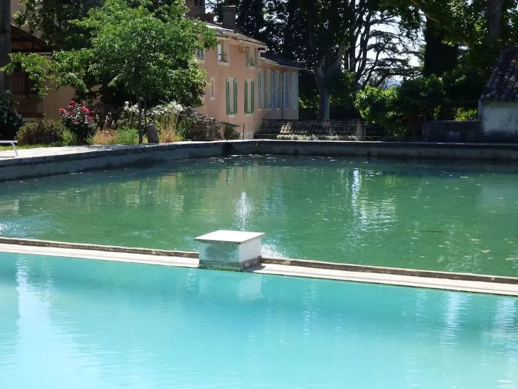 Château Nestuby, château viticole à Cotignac