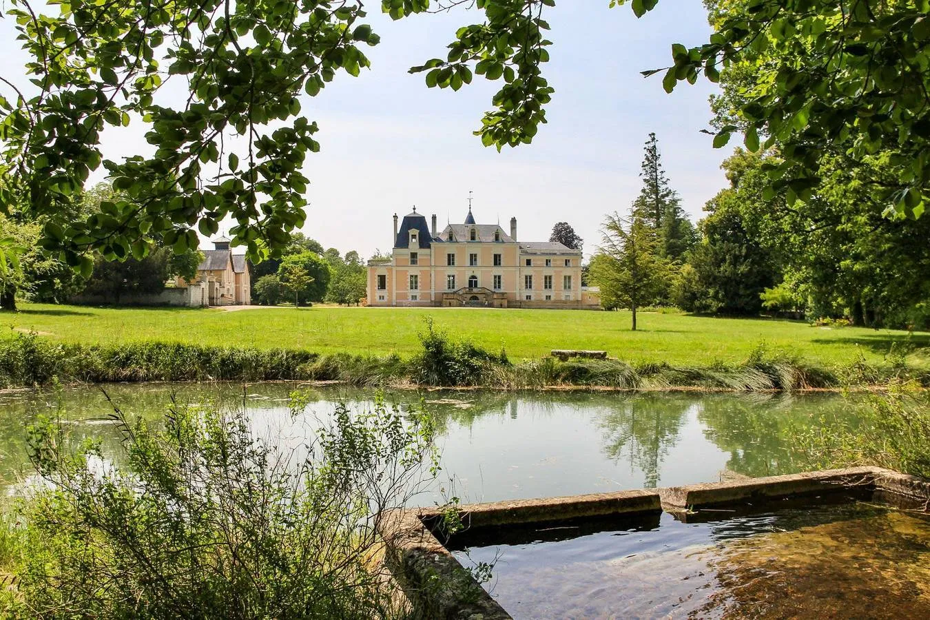 Château Rousseau à Huismes, photo 2