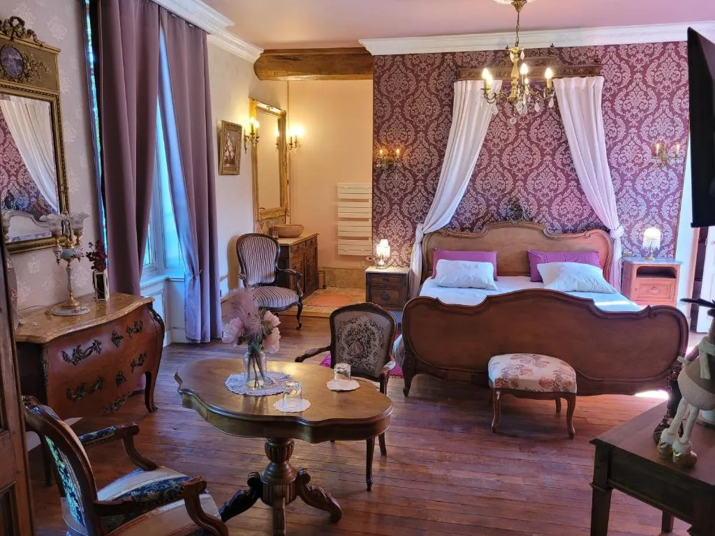Château Saint-Sulpice, chambre Rubis à Condal, photo 6