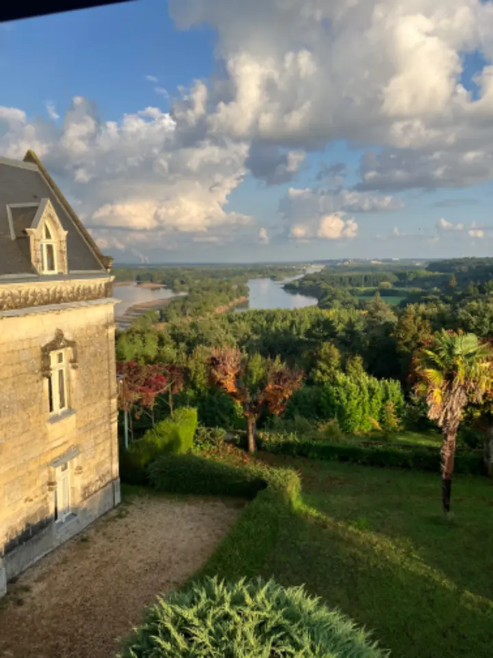 Château Sainte Radegonde à Gennes-Val-de-Loire, photo 6