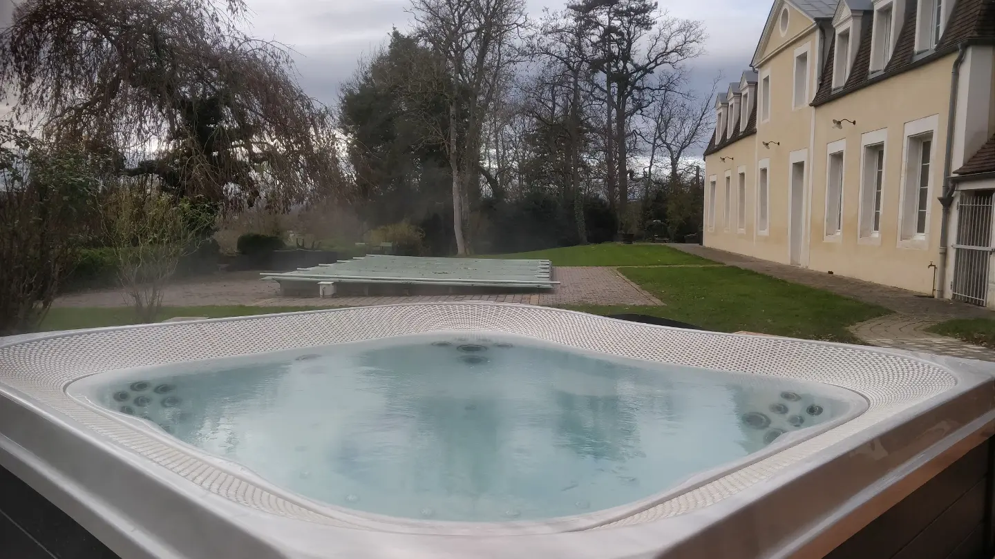 Gîte Château de Montboulon à Perrigny, photo 5