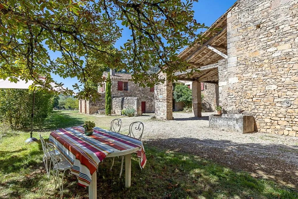 Gîte du Château de Vindrac, gîte de château à Milhars