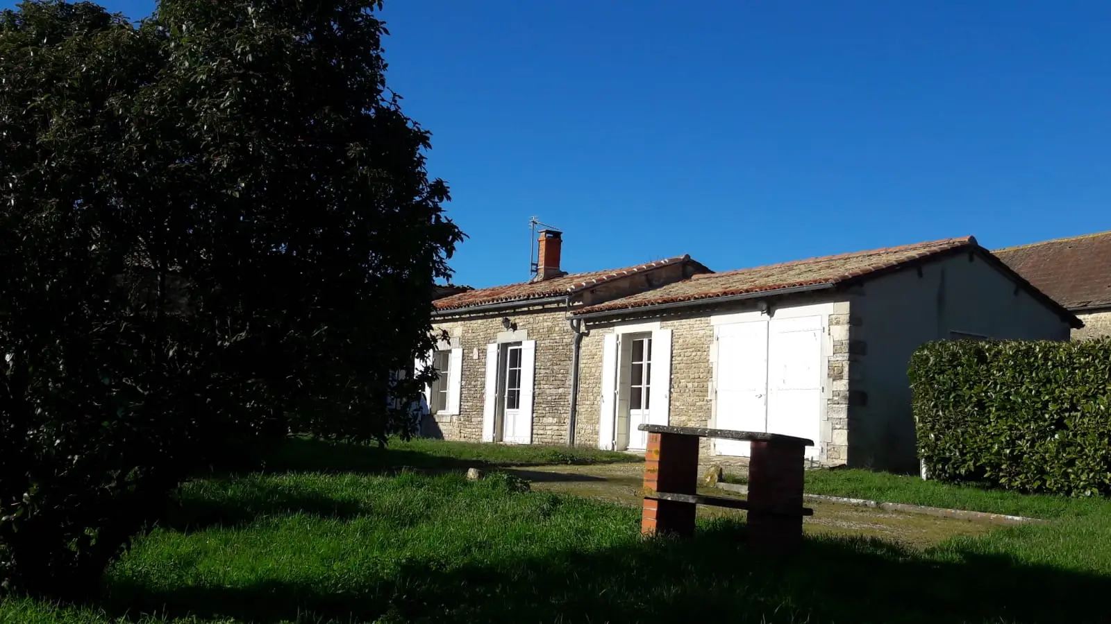 Gîtes du Château de Saveilles à Paizay-Naudouin-Embourie, photo 2