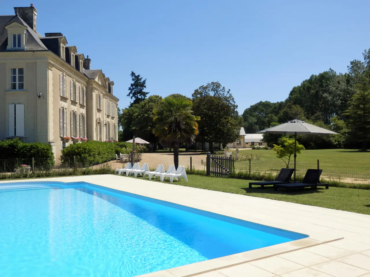 Gîtes du Château la Mothaye, gîte de château à Les Bois d'Anjou