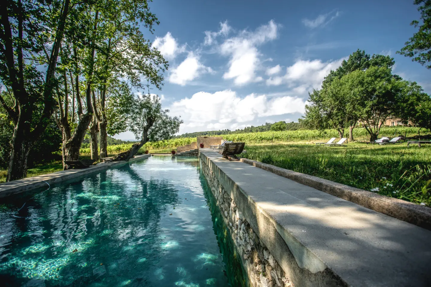 Gîtes du Château la Villatade, château viticole à Sallèles-Cabardès