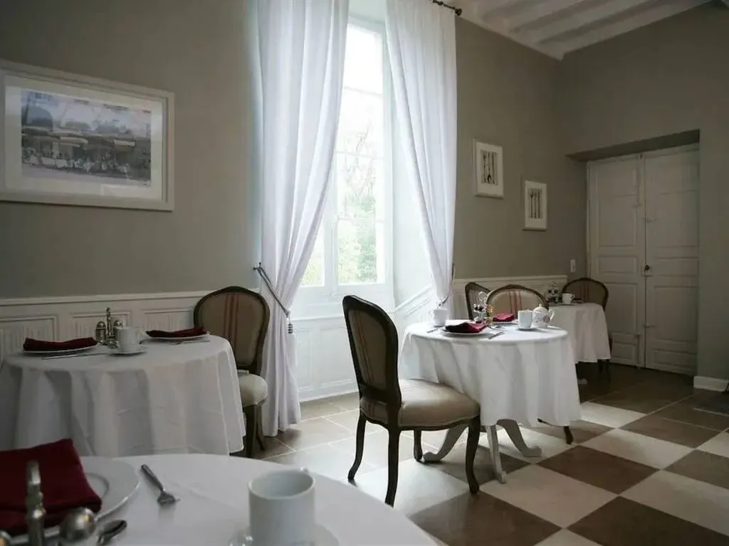 Gîtes du Château Mont d'Onel à Couze-et-Saint-Front, photo 5