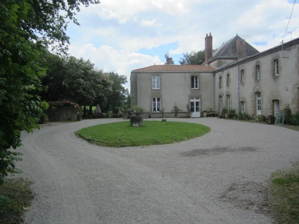 Le Manoir aux Douves à Bazoges-en-Paillers, photo 5
