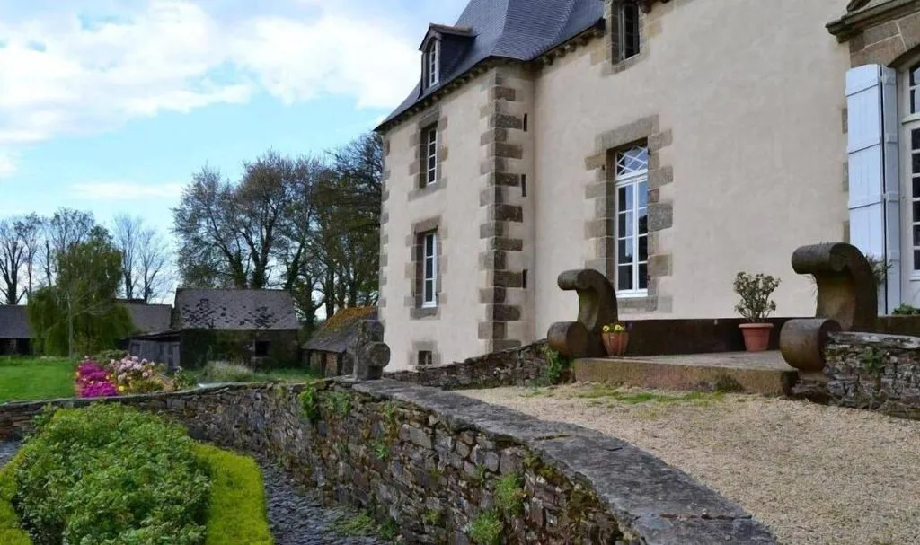 Manoir de Belle-Noë à Dol-de-Bretagne, photo 2