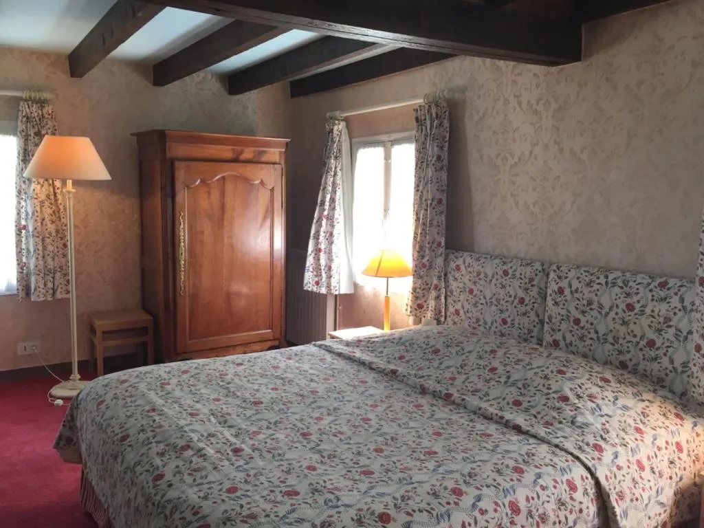 Manoir de Bellerive à Le Buisson-de-Cadouin, photo 4