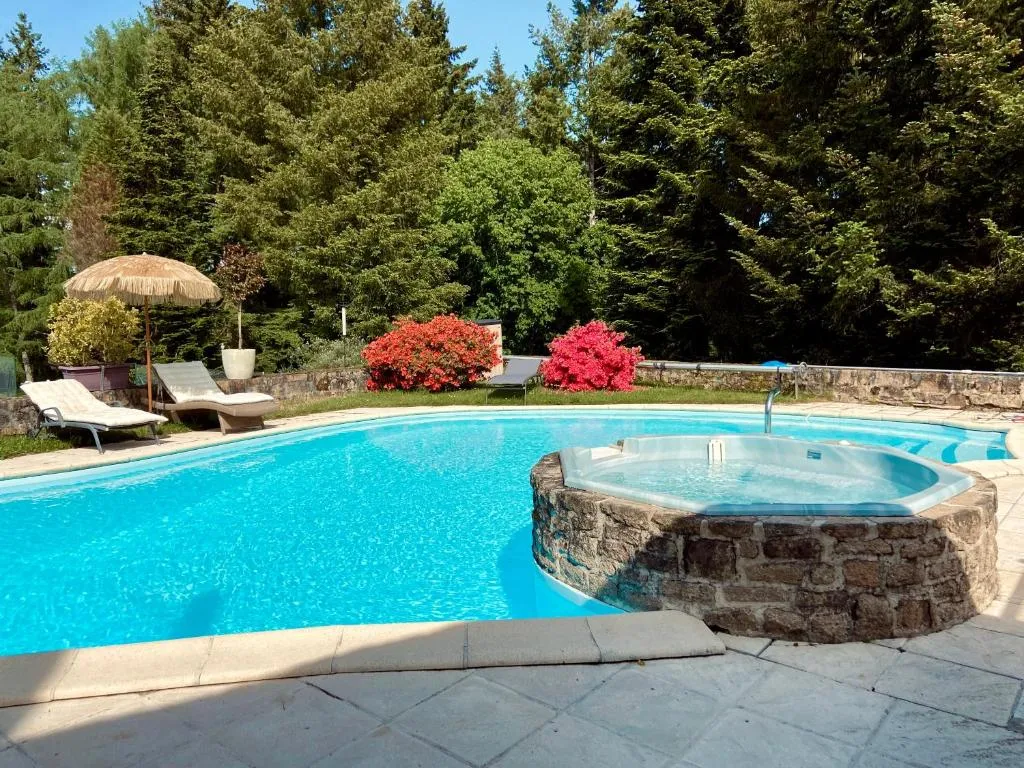 Manoir de Chantemerle à Sainte-Fortunade, photo 3