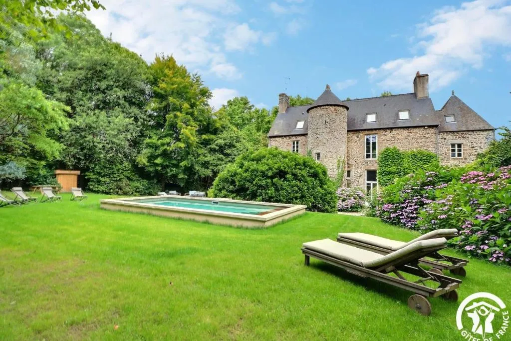 Manoir de l'Angélus, manoir à Dol-de-Bretagne