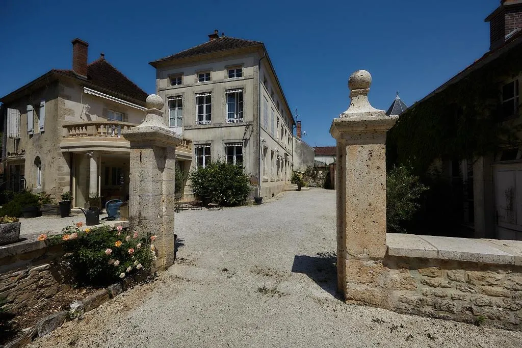 Manoir de l'Échauguette, manoir à Laignes