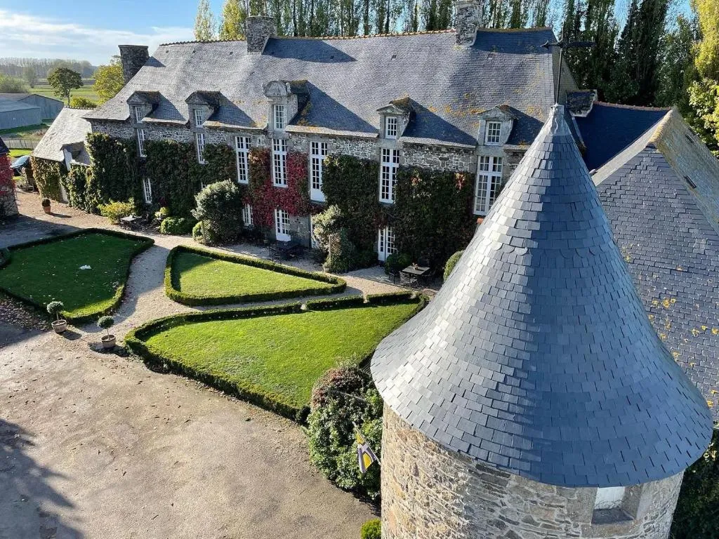 Manoir de la Bégaudière, manoir à Dol-de-Bretagne